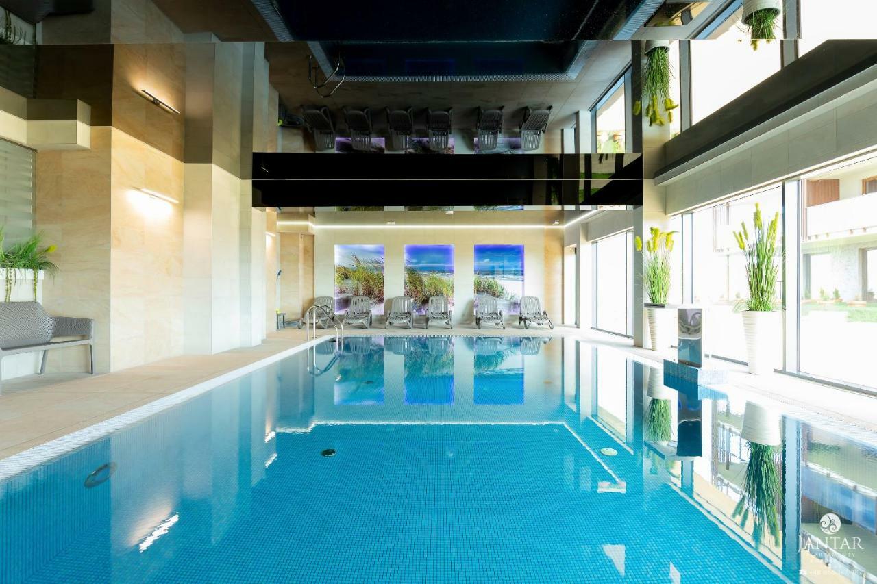 Beach Resort Spa By Jantar Apartamenty 科沃布热格 外观 照片